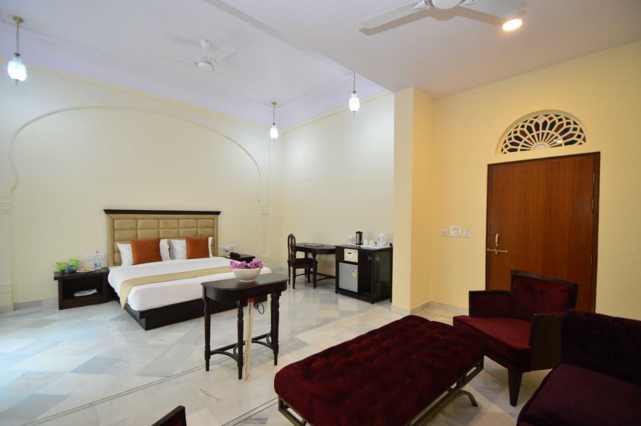 Aaram Baagh Resort & Spa Agra- By Pachar Group อัครา ภายนอก รูปภาพ