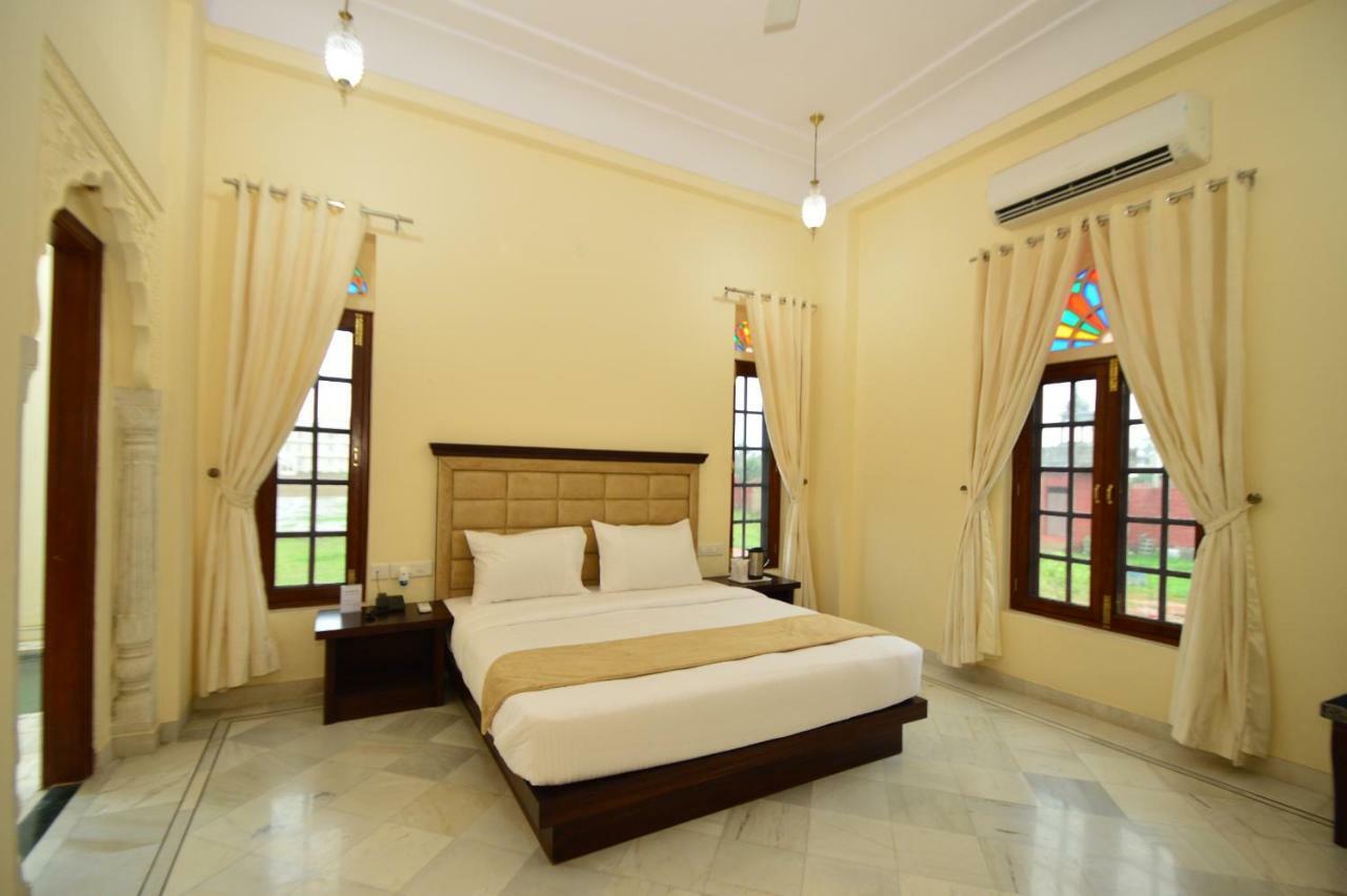Aaram Baagh Resort & Spa Agra- By Pachar Group อัครา ภายนอก รูปภาพ