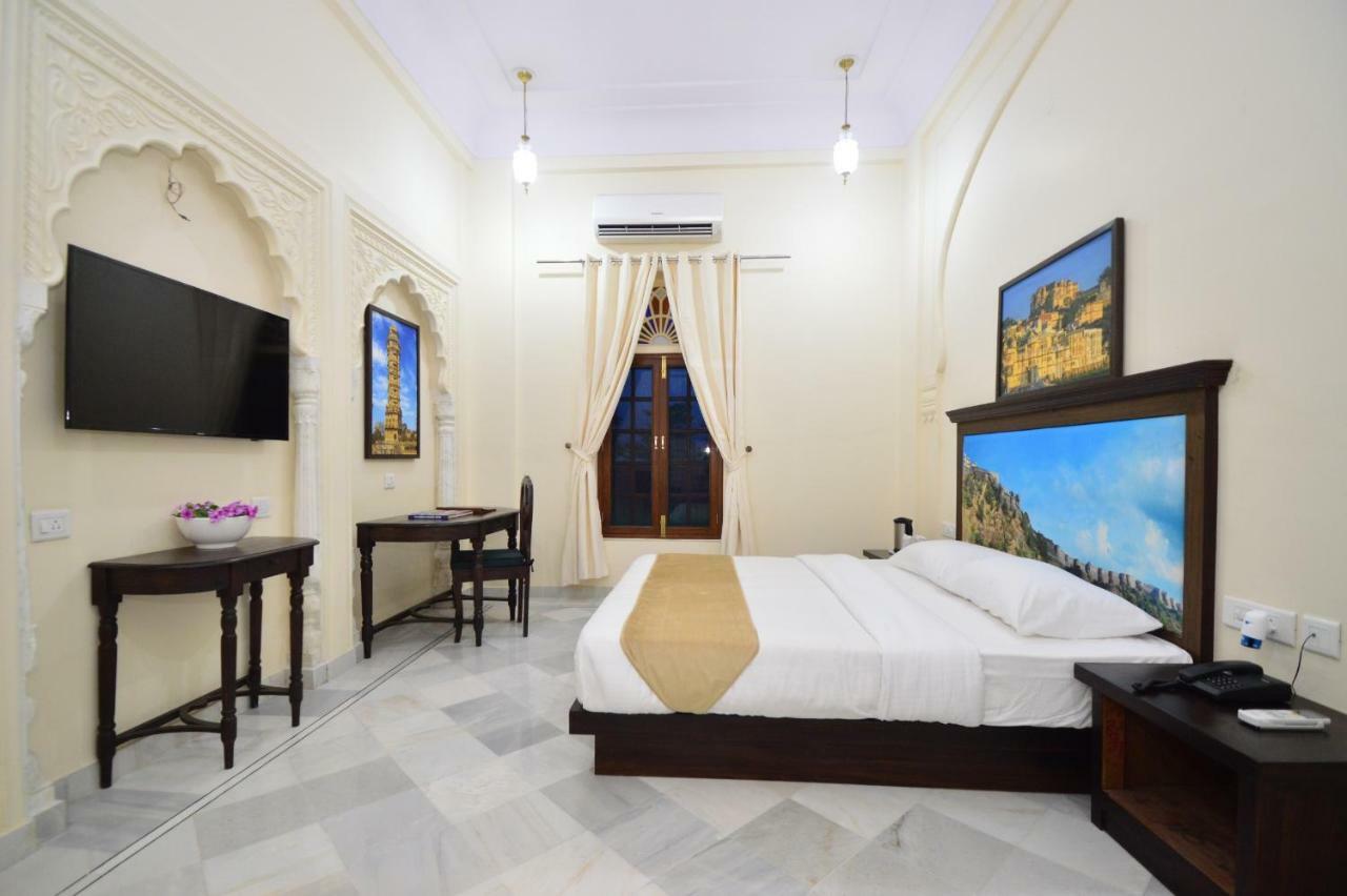 Aaram Baagh Resort & Spa Agra- By Pachar Group อัครา ภายนอก รูปภาพ