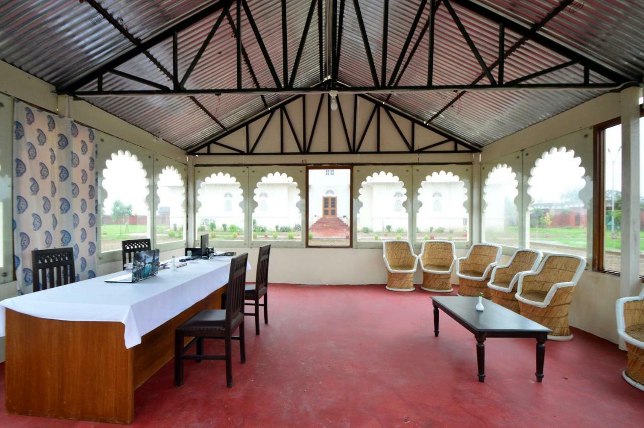 Aaram Baagh Resort & Spa Agra- By Pachar Group อัครา ภายนอก รูปภาพ