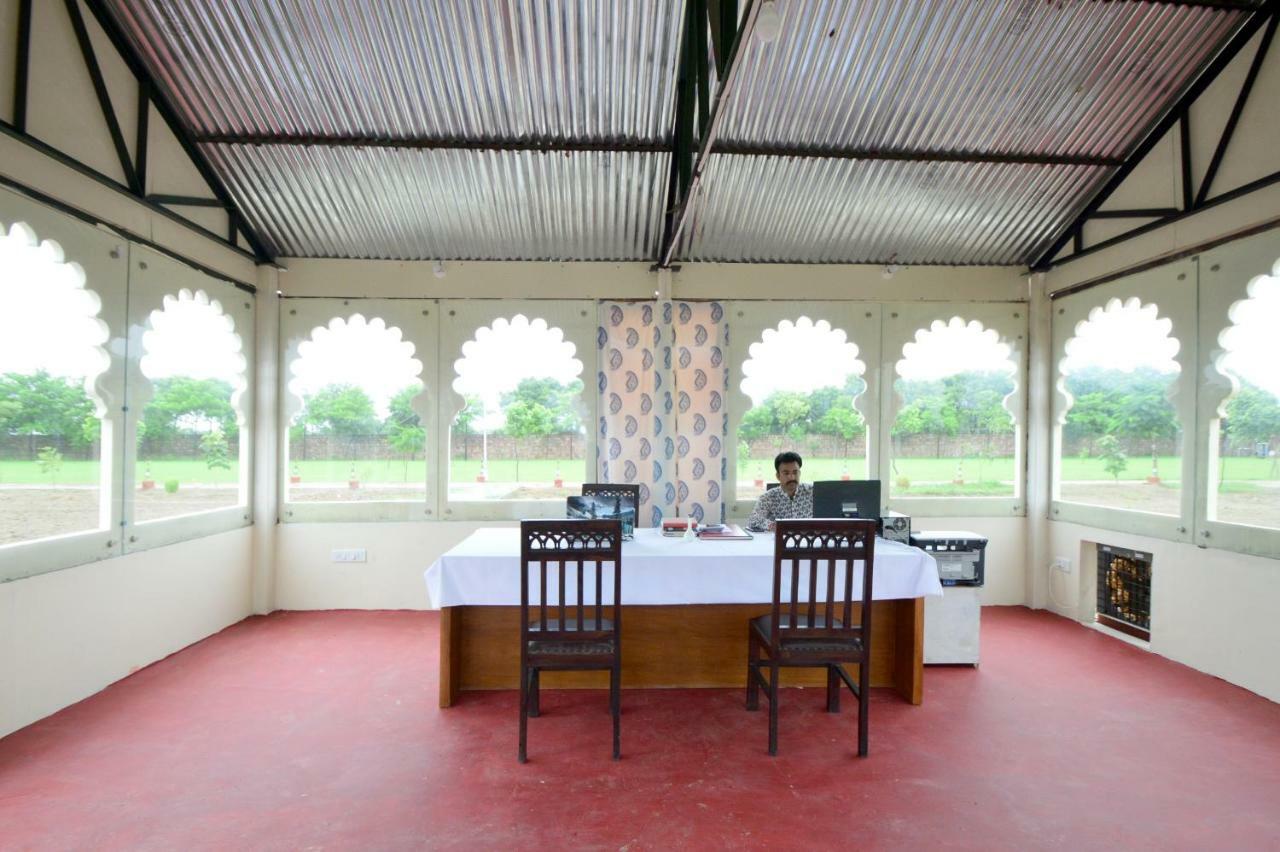 Aaram Baagh Resort & Spa Agra- By Pachar Group อัครา ภายนอก รูปภาพ